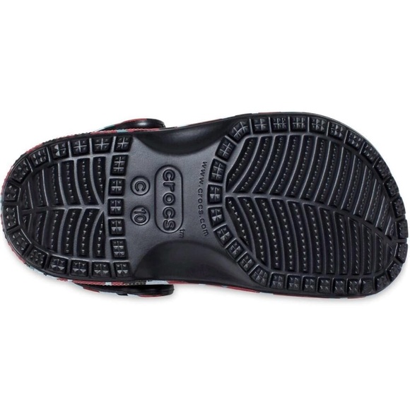 Crocs Unisex-Child Classic Red/Black/Grey/White Camo Clog - Size C10 - Picture 4 of 16